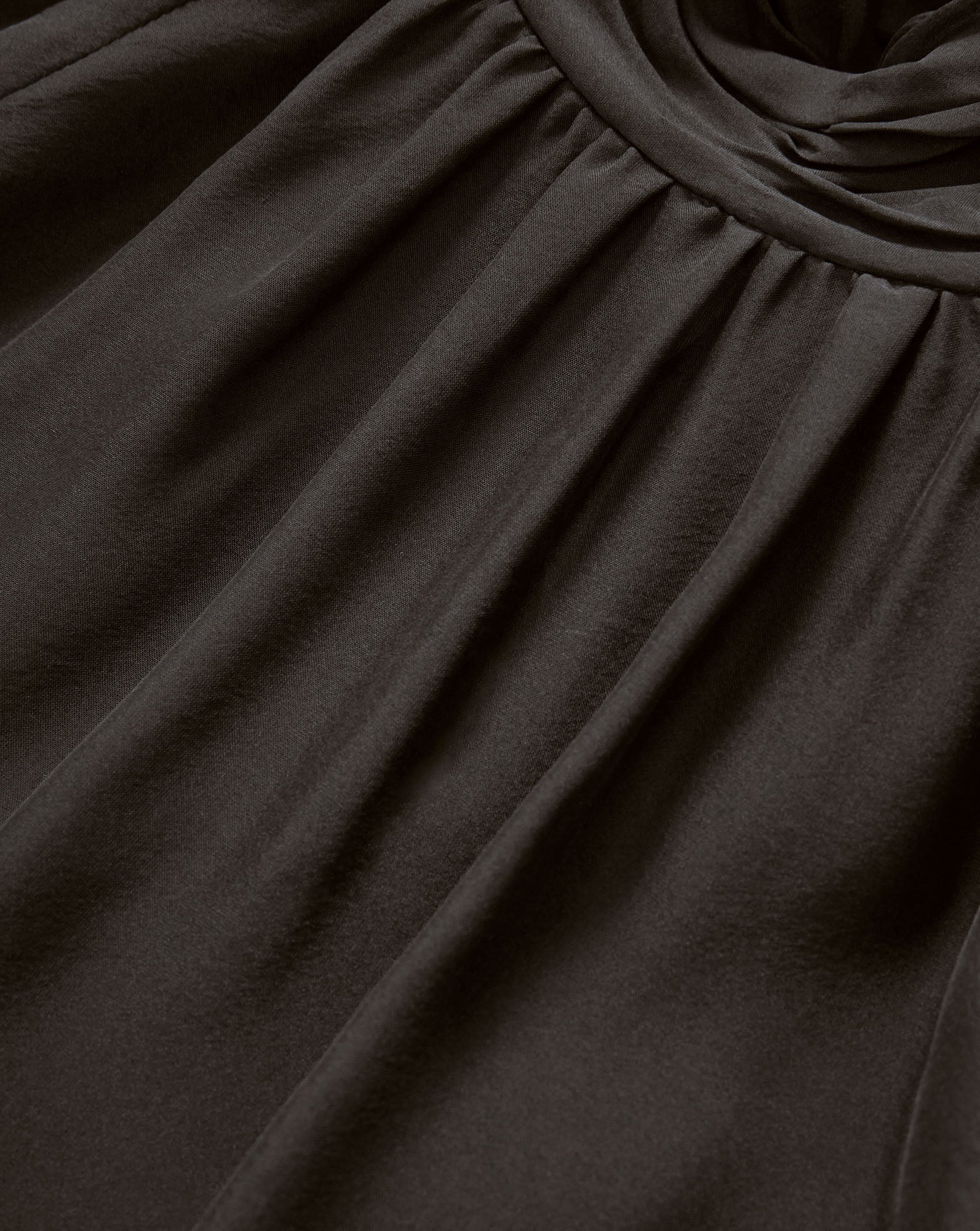 Alyssa Silk Turtleneck Blouse - Image 3